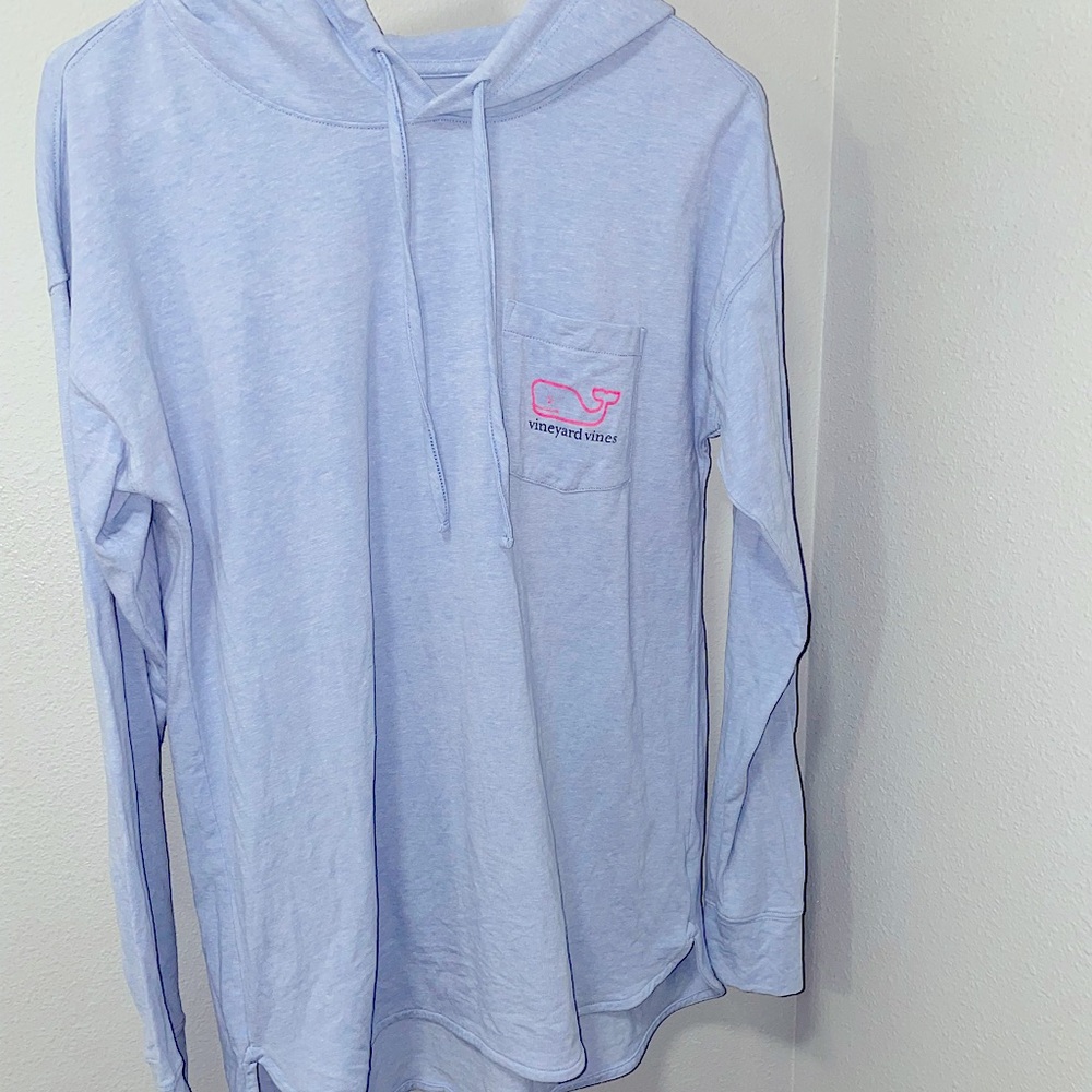 Long sleeve shirt/hoodie